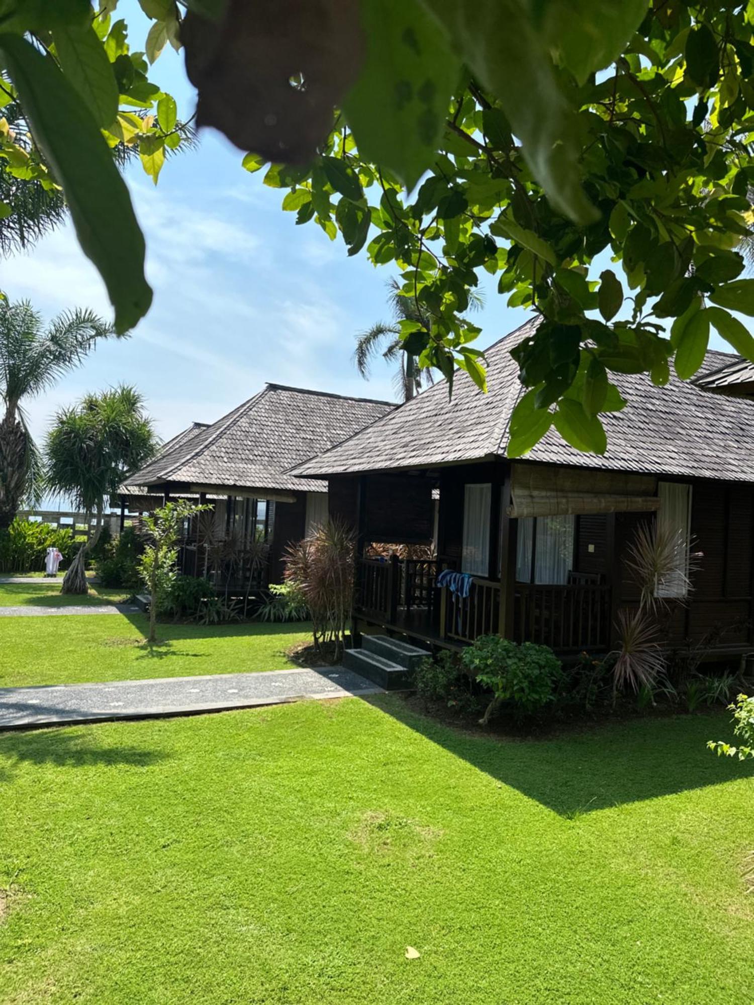 Balangan Surf Resort 金巴兰 外观 照片
