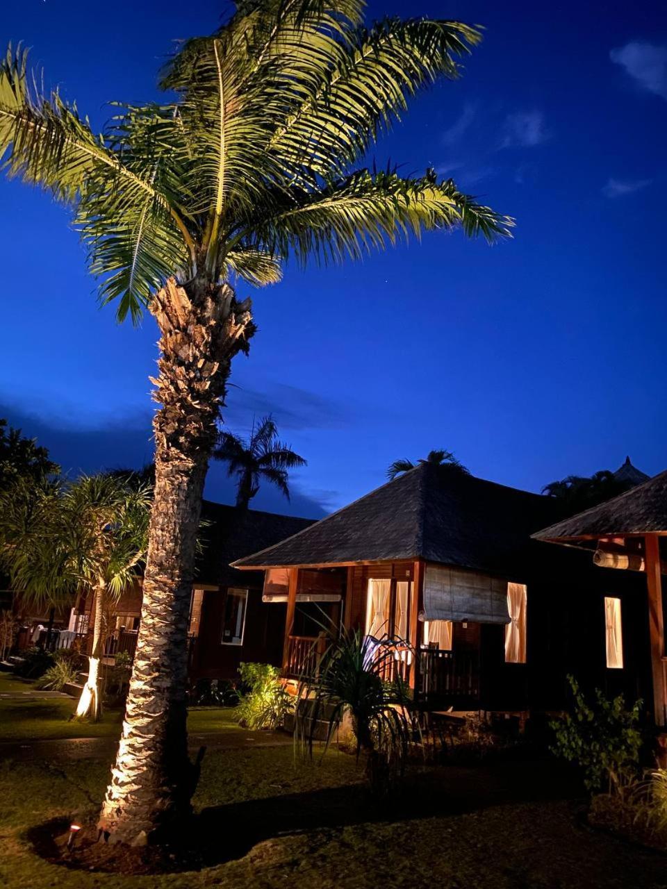 Balangan Surf Resort 金巴兰 外观 照片